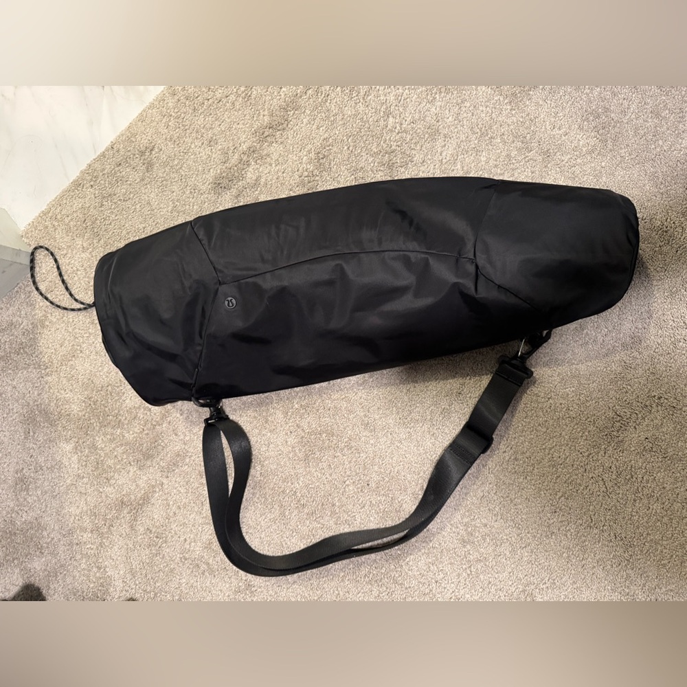 lululemon athletica Black yoga Mat Bag - Picture 2 of 2